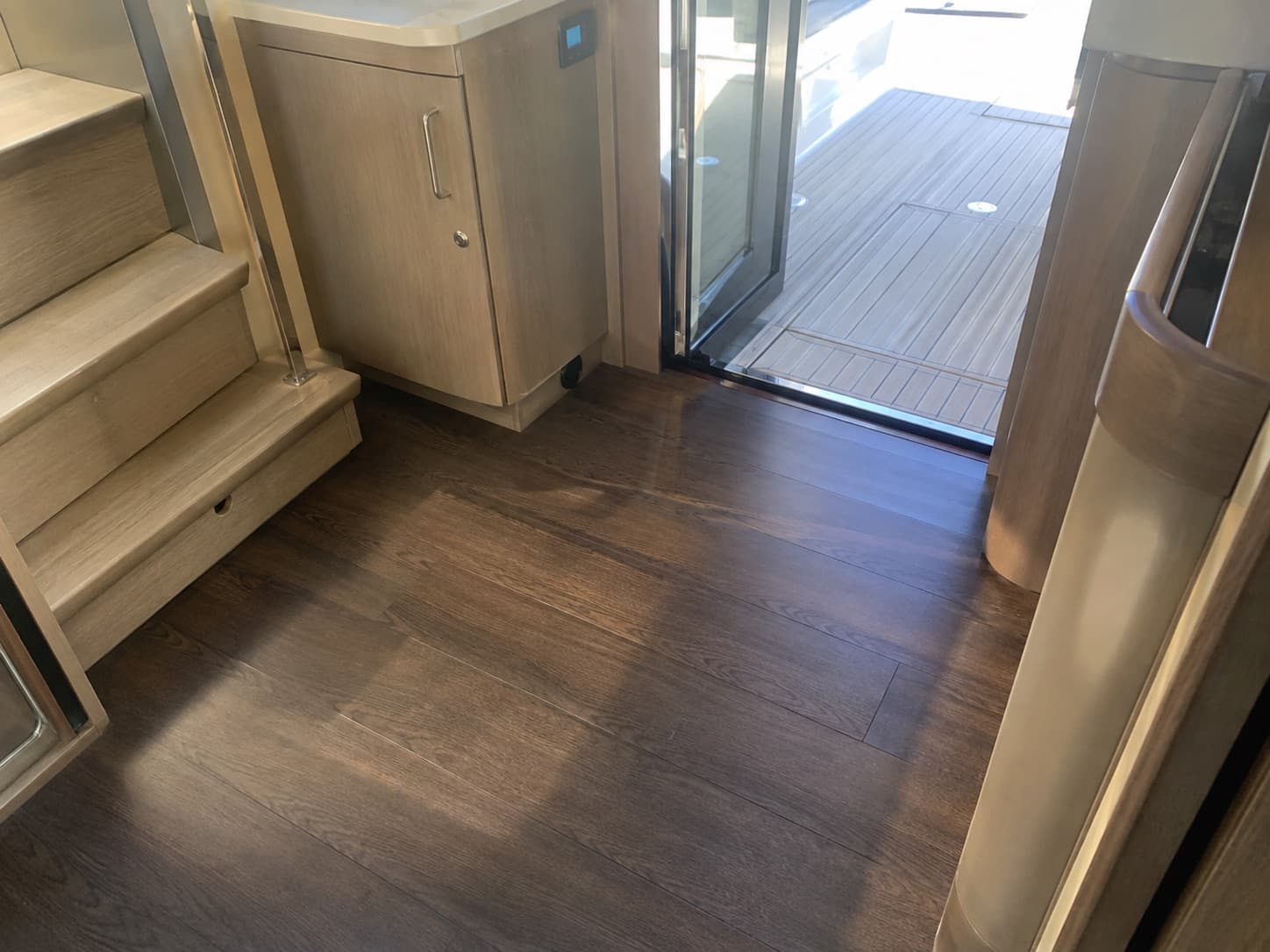 Agencement intérieur réalisé par CDS — Agencement et revêtement de sol - Côte d'Azur