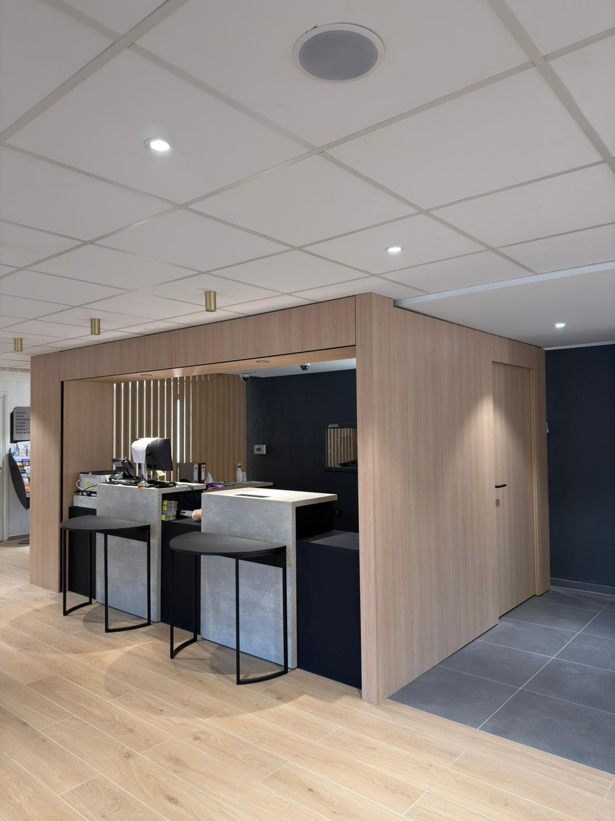Agencement intérieur réalisé par CDS — Hôtel - Grenoble