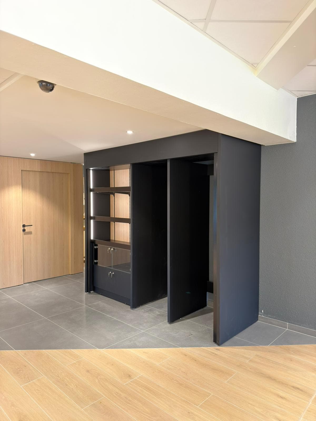 Agencement intérieur réalisé par CDS — Hôtel - Grenoble