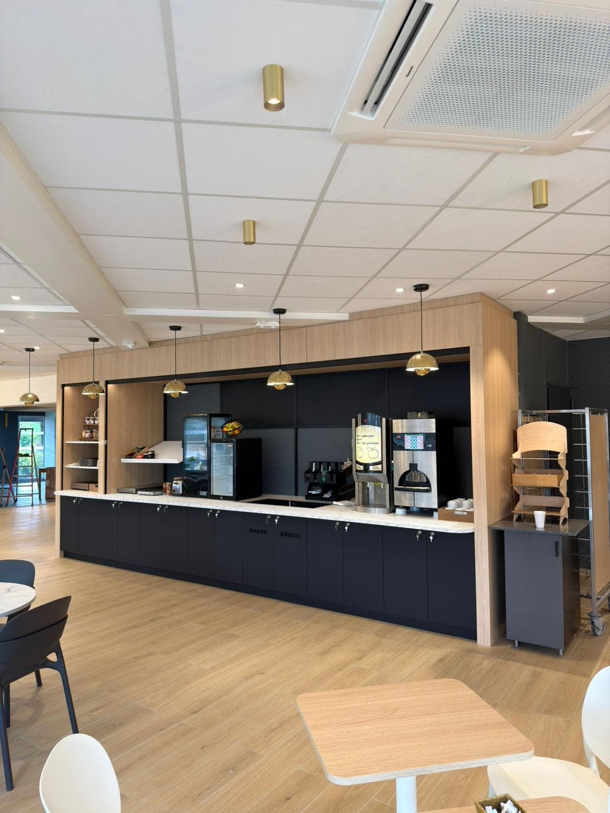 Agencement intérieur réalisé par CDS — Hôtel - Grenoble