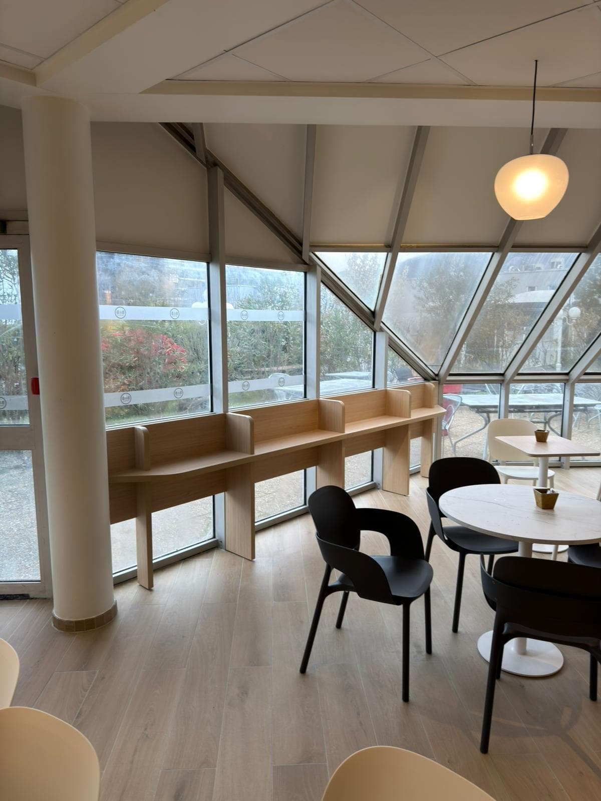 Agencement intérieur réalisé par CDS — Hôtel - Grenoble