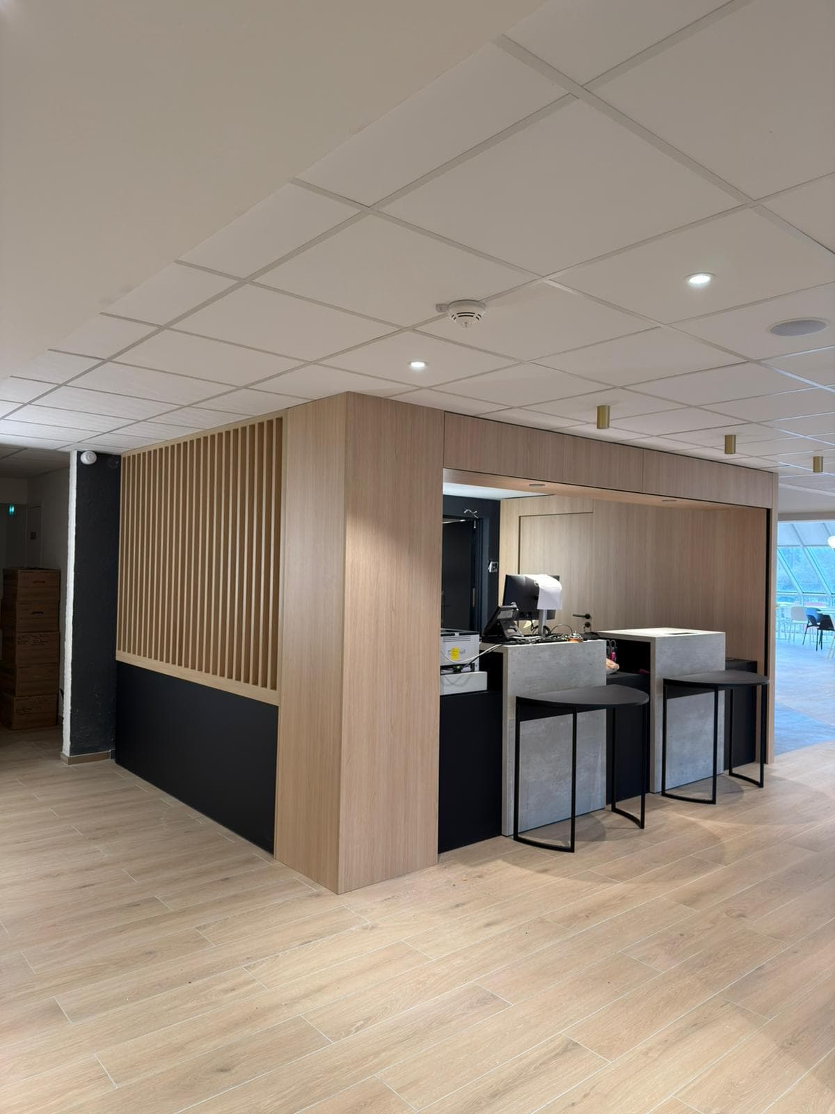 Agencement intérieur réalisé par CDS — Hôtel - Grenoble
