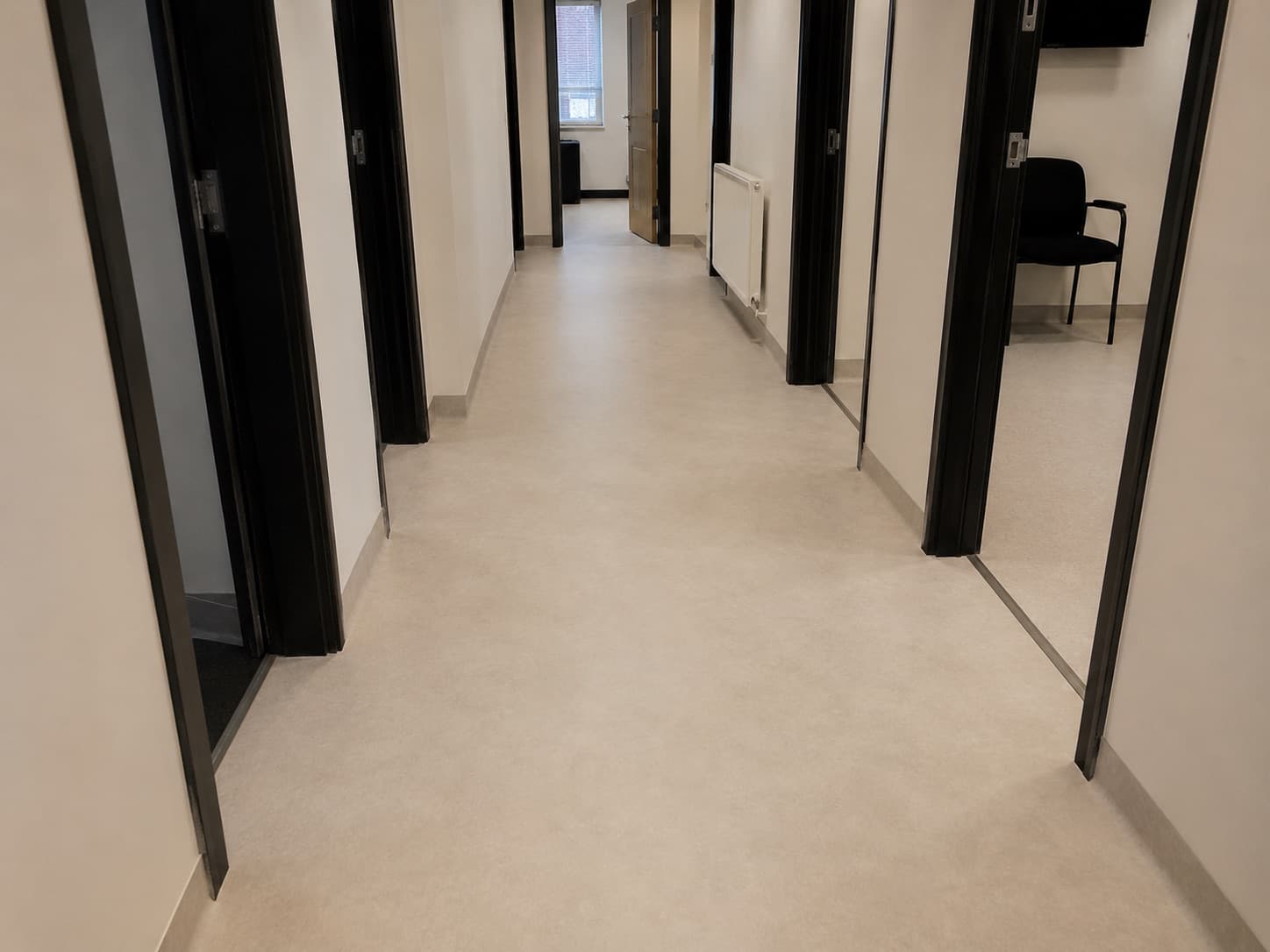 Agencement intérieur réalisé par CDS — Agencement et parquet - Gard